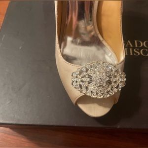 Badgley Mischa dressy heel with beautiful sparkle piece.  Worn once, size 7.